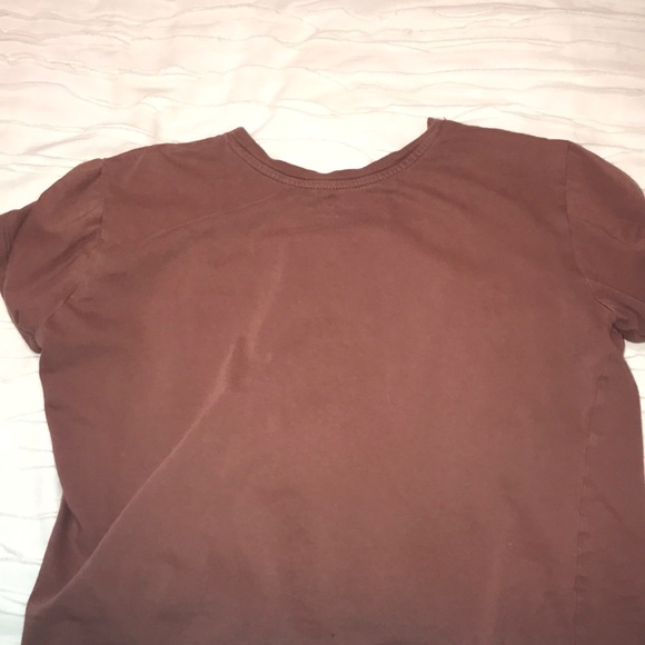 Brownish maroon t-shirt - Picture 2 of 3